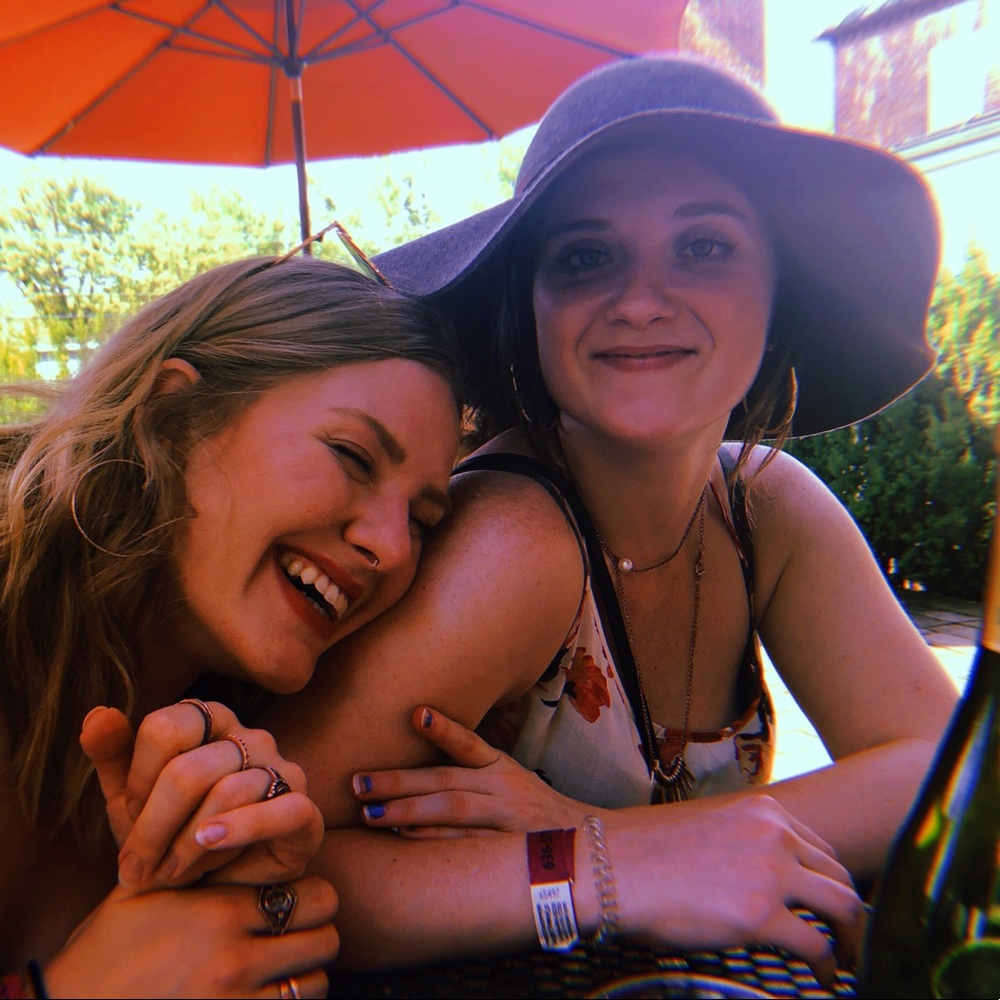 Meet your Posher, Kayla